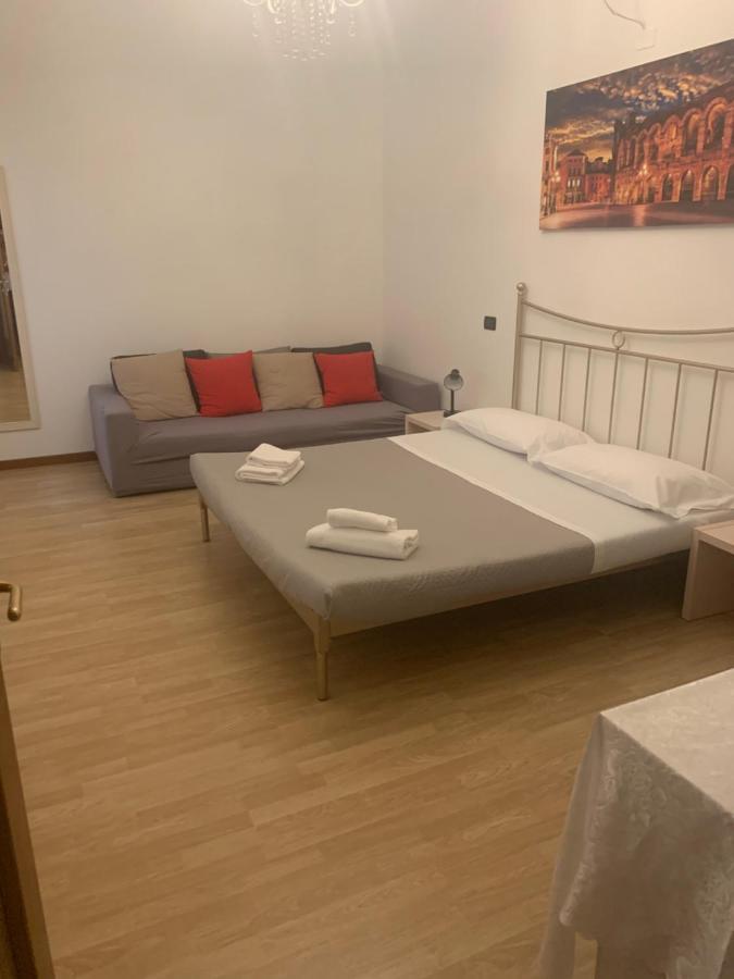 Secret Garden Hotel Верона Екстериор снимка