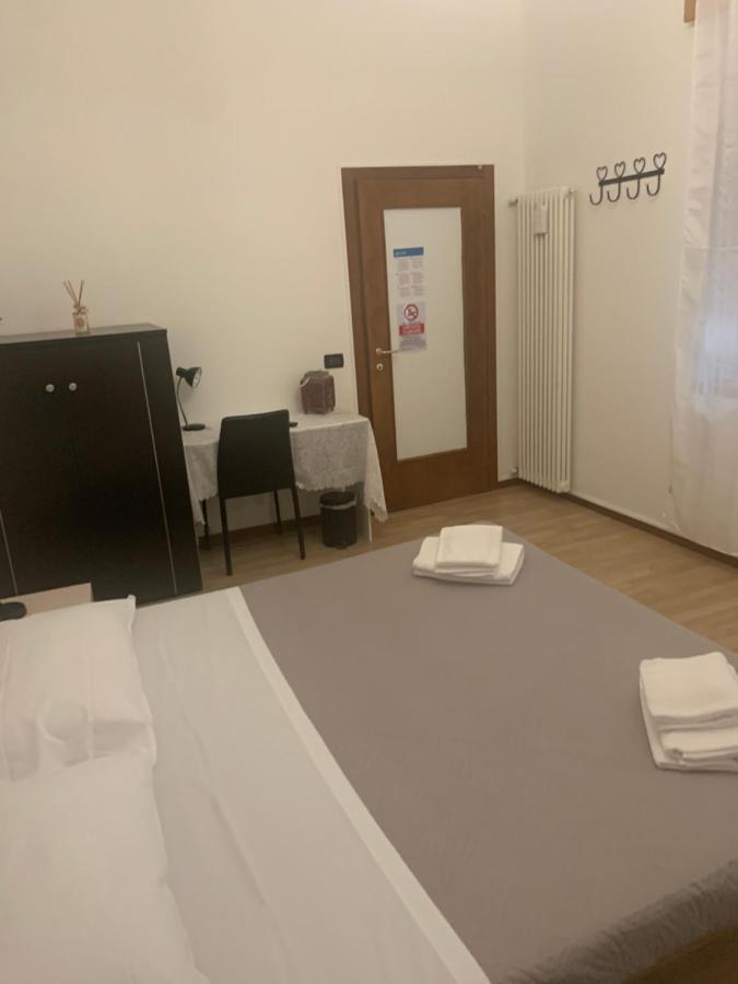 Secret Garden Hotel Верона Екстериор снимка